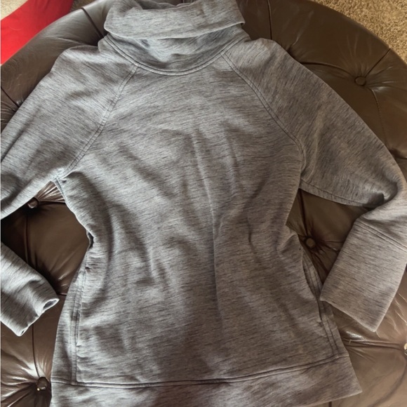 lululemon athletica Gray Sweatshirt - Picture 2 of 4